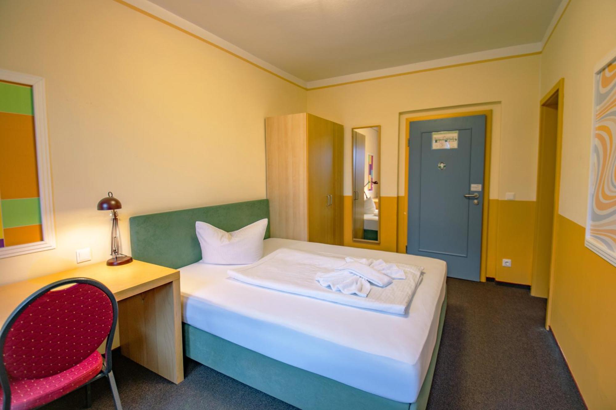 Hotel Schloss Nebra Esterno foto