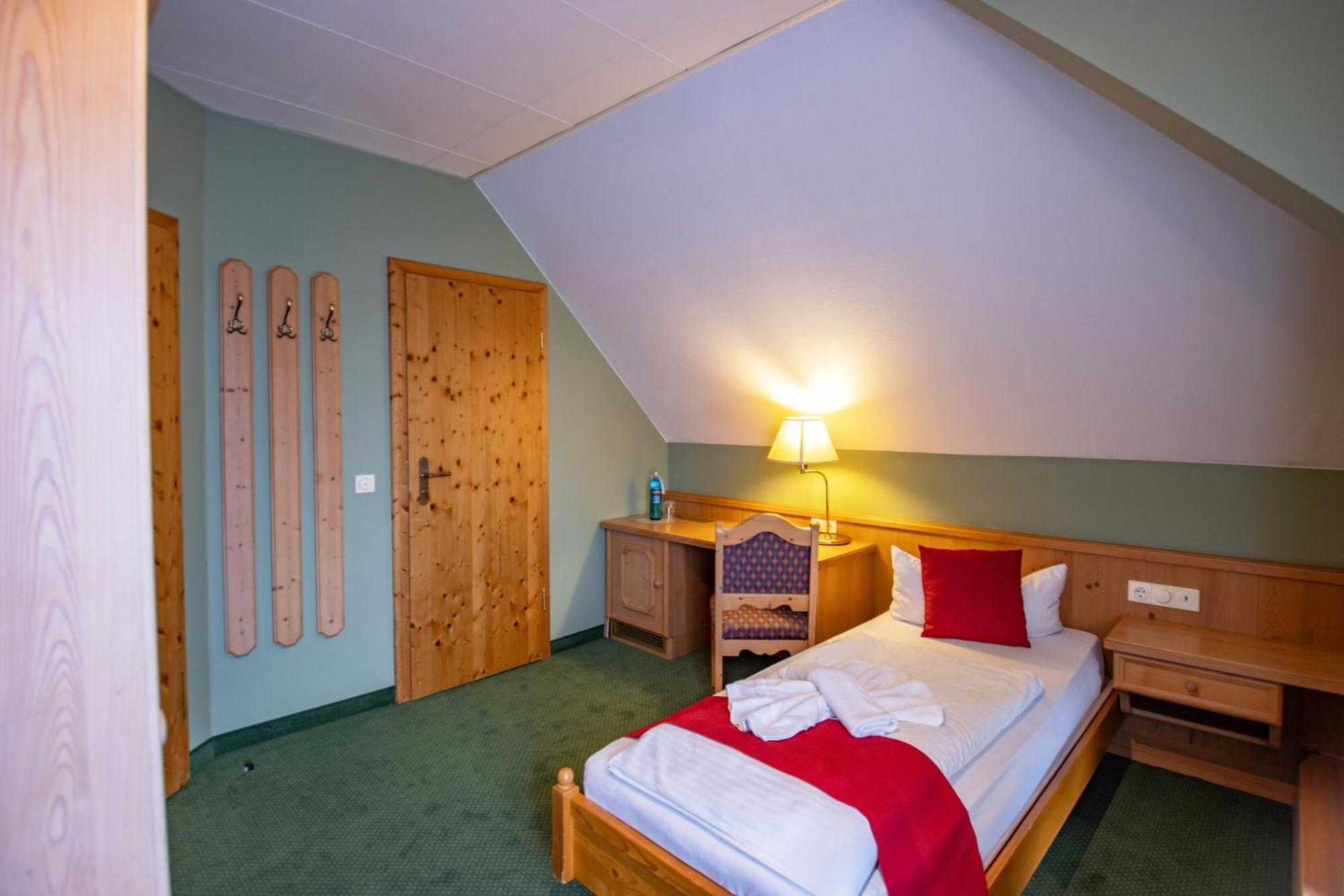 Hotel Schloss Nebra Esterno foto